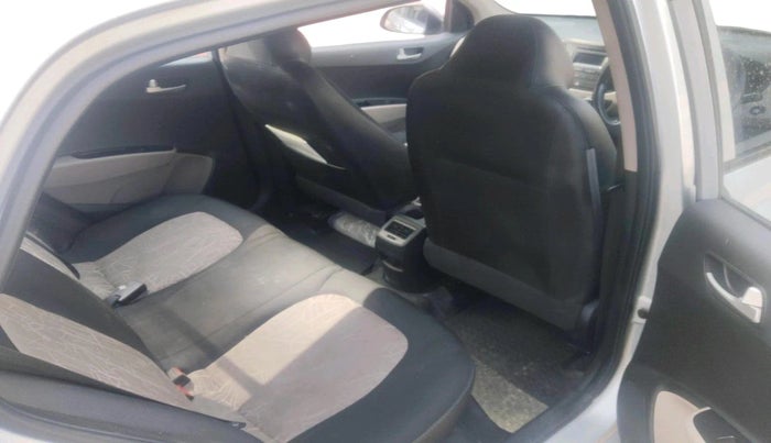 2013 Hyundai Grand i10 SPORTZ 1.2 KAPPA VTVT, Petrol, Manual, 56,694 km, interior
