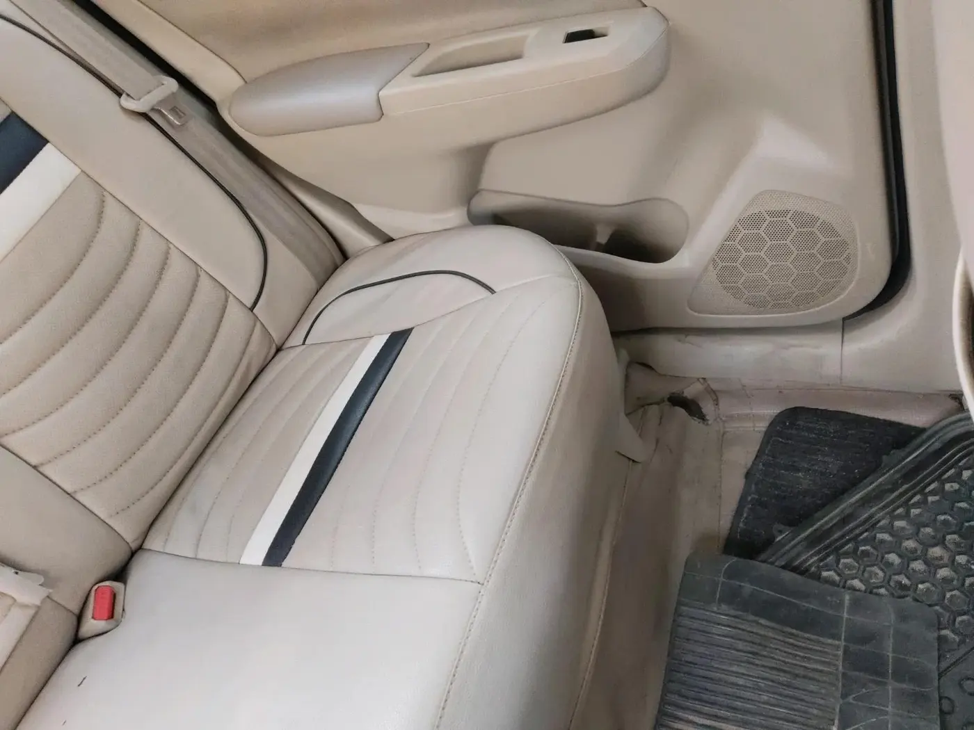 2017 Maruti Ciaz DELTA DIESEL 1.3, Diesel, Manual, 92,198 km, interior