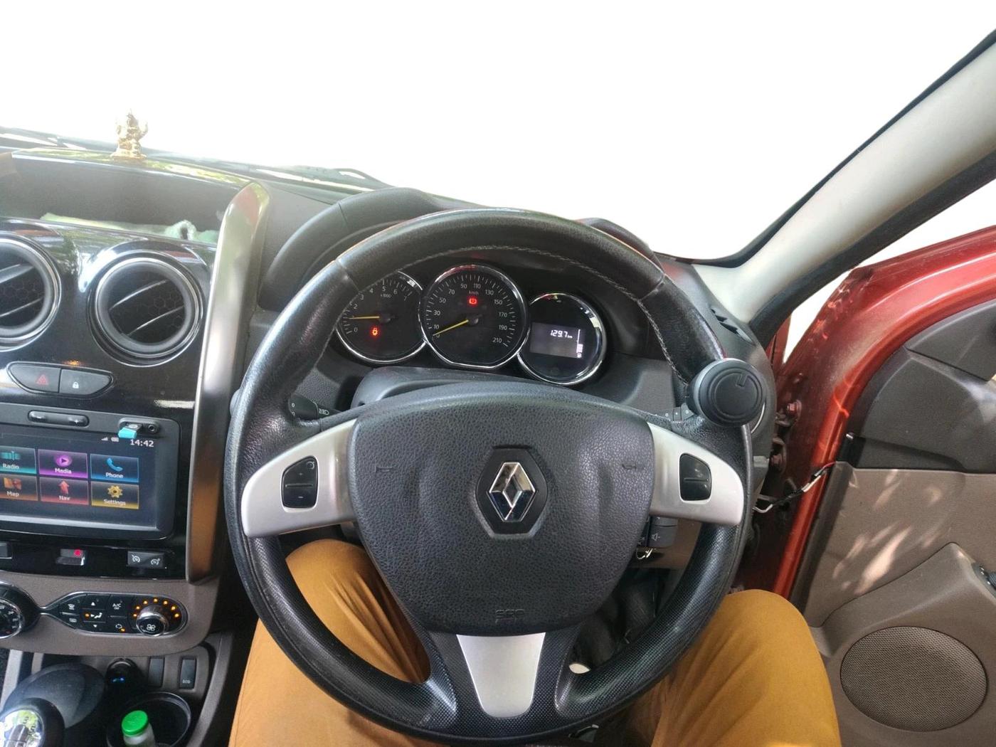 2017 Renault Duster 110 PS RXZ DIESEL, Diesel, Manual, 75,116 km, interior