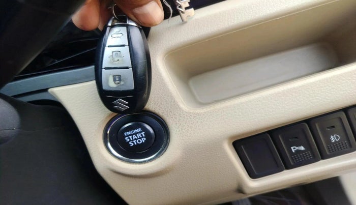 2015 Maruti Ciaz ZXI+, Petrol, Manual, 1,15,501 km, interior