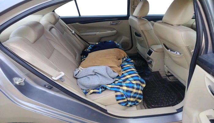 2015 Maruti Ciaz ZXI+, Petrol, Manual, 1,15,501 km, interior