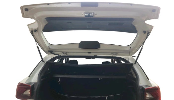 2022 Hyundai VENUE S+ 1.2, Petrol, Manual, 24,066 km, exterior