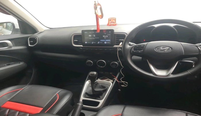 2022 Hyundai VENUE S+ 1.2, Petrol, Manual, 24,066 km, interior