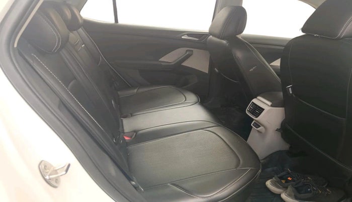 2023 Volkswagen TAIGUN HIGHLINE 1.0 TSI MT, Petrol, Manual, 84,322 km, interior