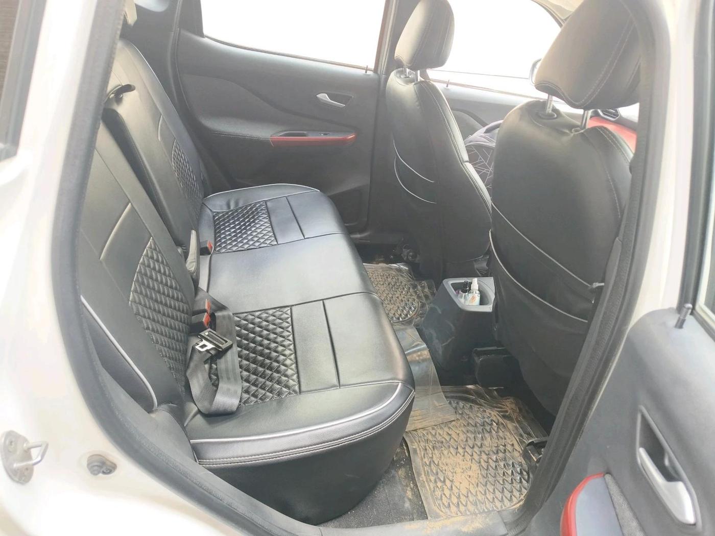 2022 Nissan MAGNITE XV RED EDITION, Petrol, Manual, 49,074 km, interior