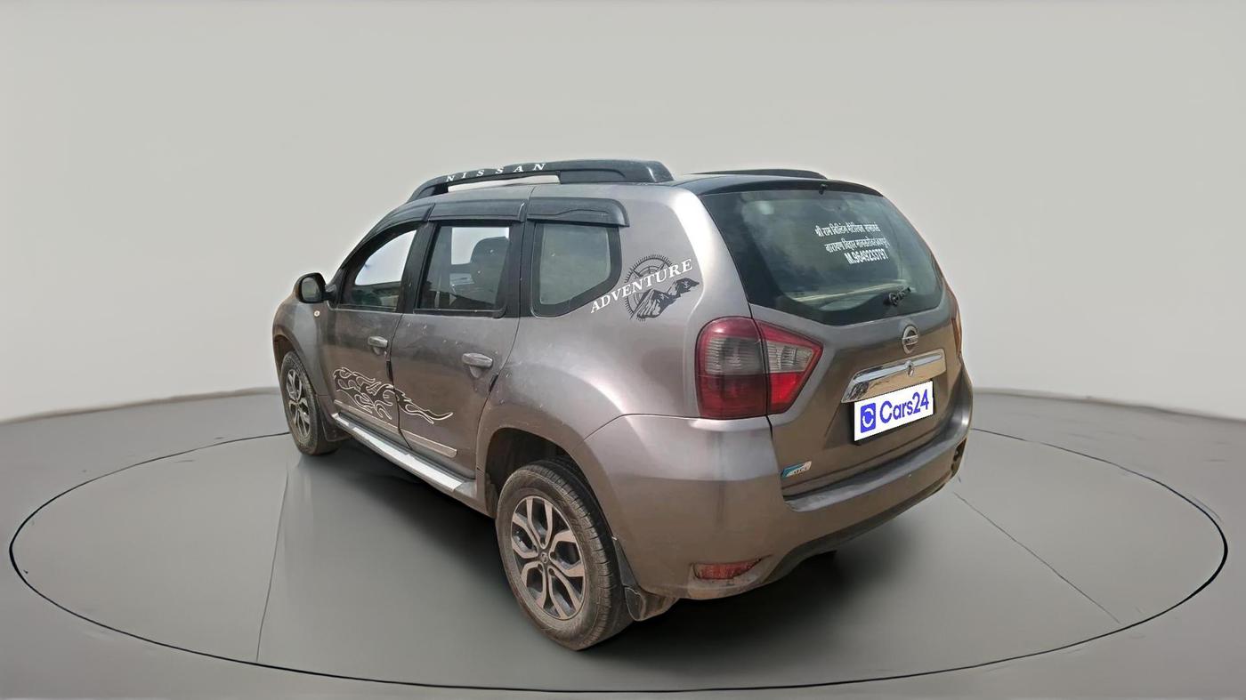 2015 Nissan Terrano XL (D), Diesel, Manual, 1,37,387 km, exterior