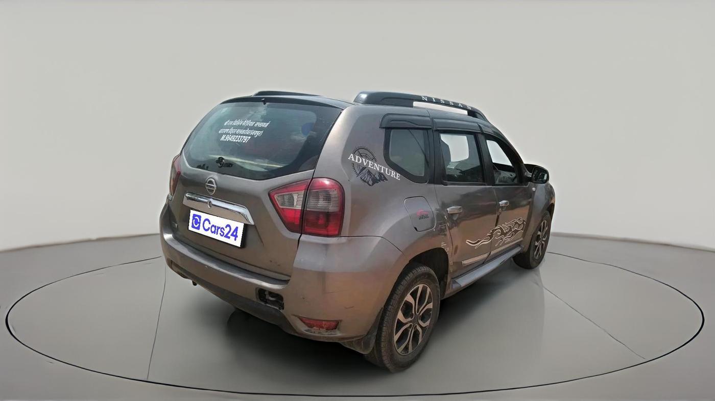 2015 Nissan Terrano XL (D), Diesel, Manual, 1,37,387 km, exterior