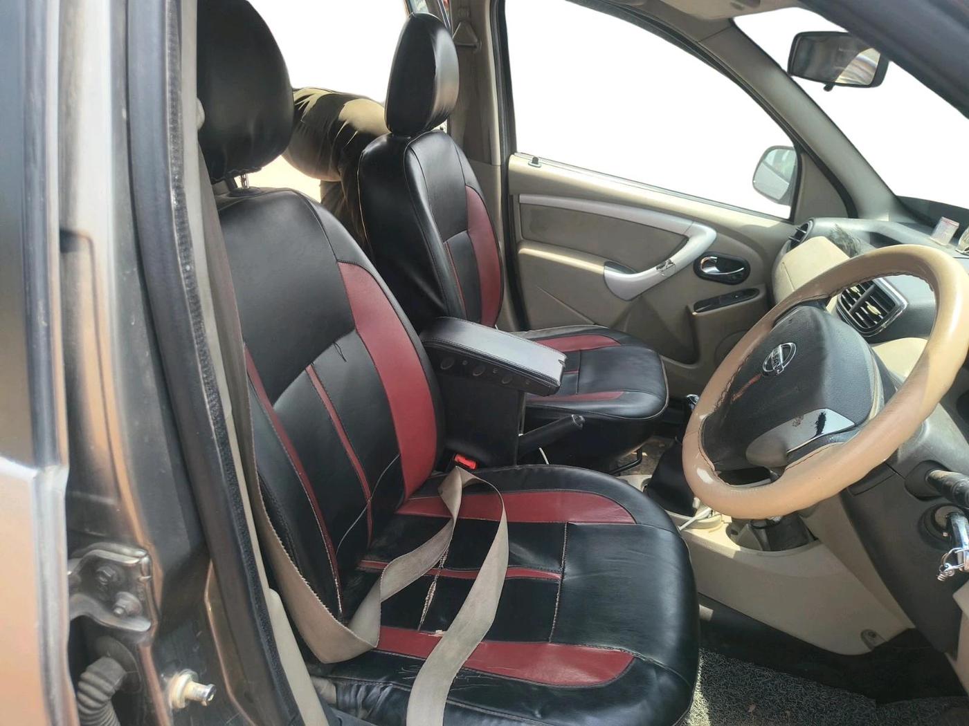 2015 Nissan Terrano XL (D), Diesel, Manual, 1,37,387 km, interior