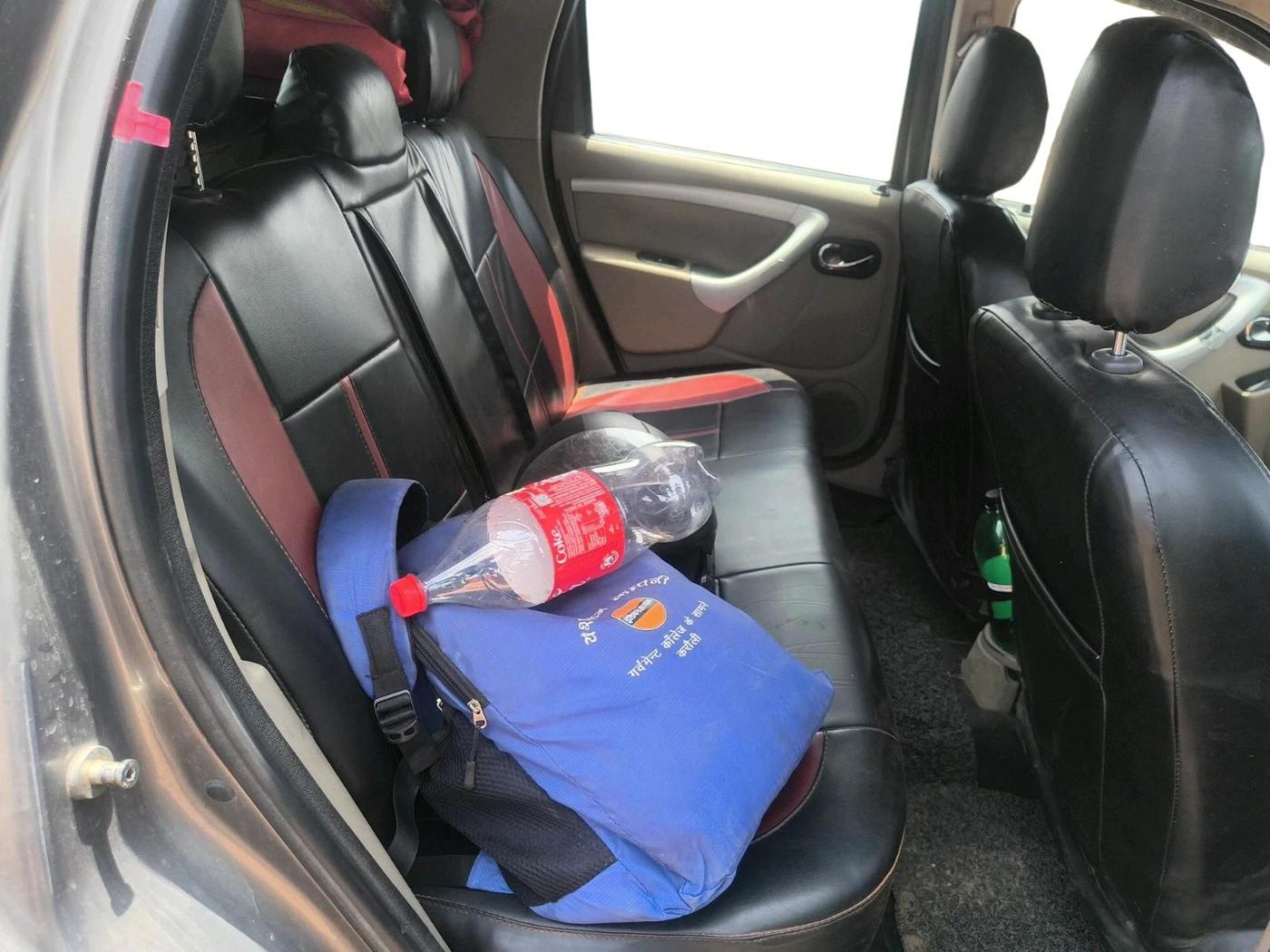 2015 Nissan Terrano XL (D), Diesel, Manual, 1,37,387 km, interior