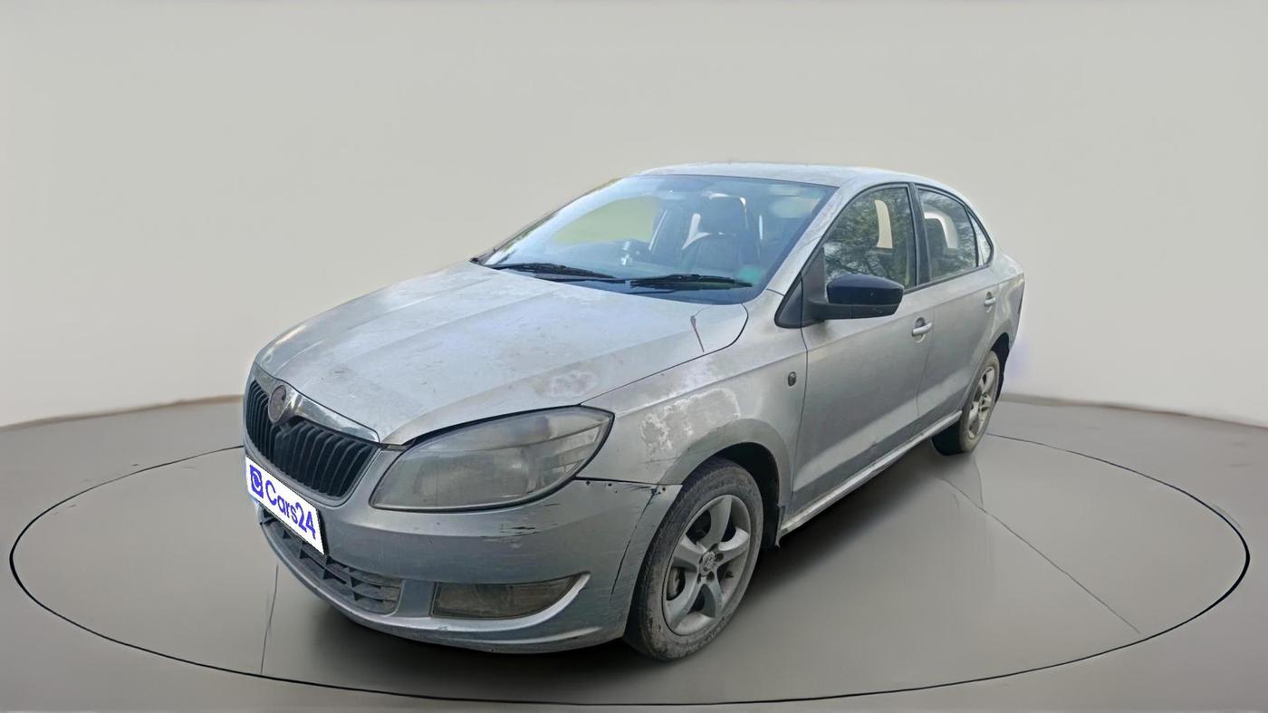 2015 Skoda Rapid 1.5 TDI CR AMBITION PLUS, Diesel, Manual, 1,66,796 km, exterior