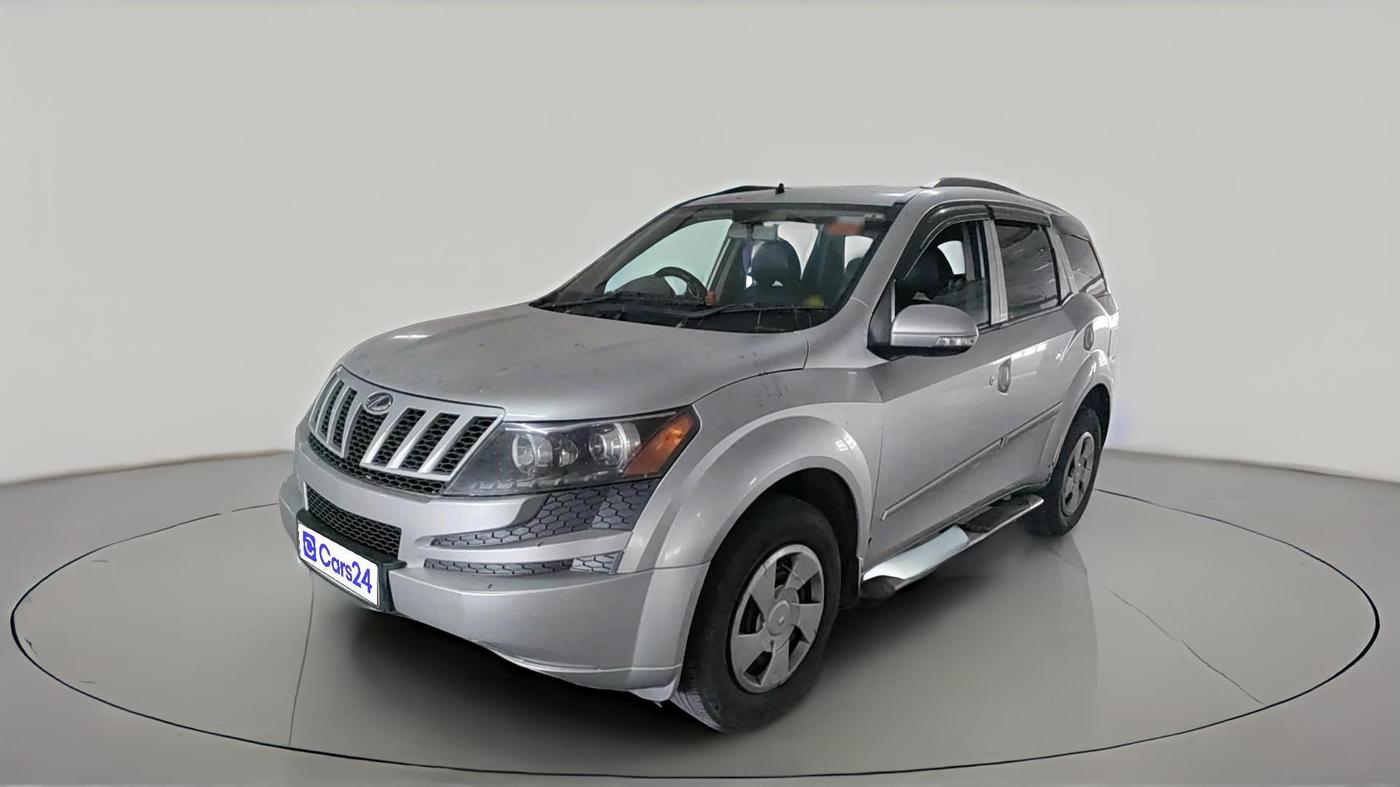 2014 Mahindra XUV500 W4, Diesel, Manual, 1,81,333 km, exterior