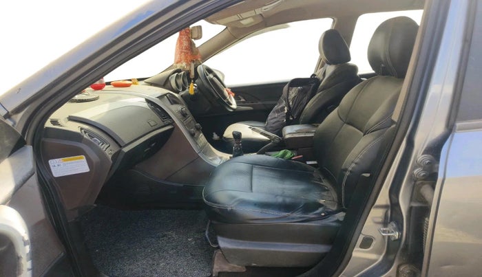 2012 Mahindra XUV500 W8, Diesel, Manual, 1,80,000 km, interior