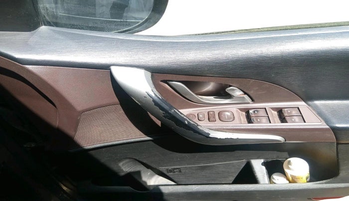 2012 Mahindra XUV500 W8, Diesel, Manual, 1,80,000 km, interior