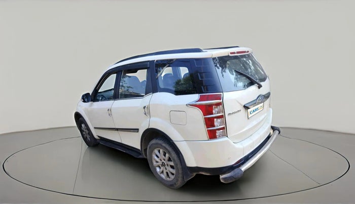 2016 Mahindra XUV500 W10 1.99, Diesel, Manual, 1,35,582 km, exterior