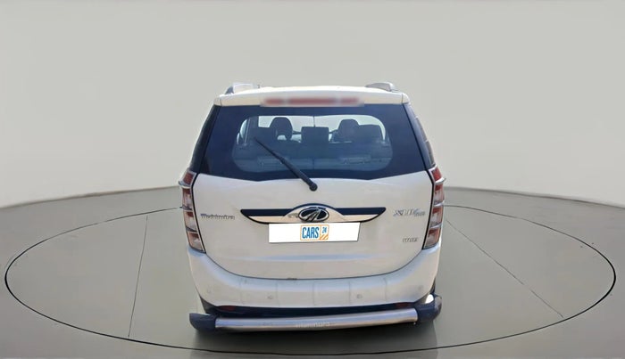 2016 Mahindra XUV500 W10 1.99, Diesel, Manual, 1,35,582 km, exterior