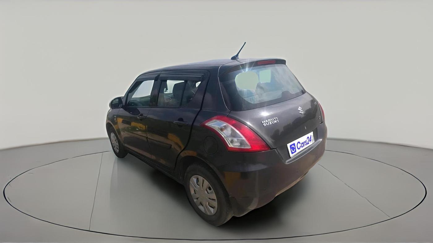 2015 Maruti Swift LXI (O), Petrol, Manual, 1,38,348 km, exterior