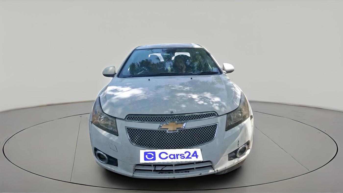 2013 Chevrolet Cruze LTZ AT, Diesel, Automatic, 1,24,232 km, exterior