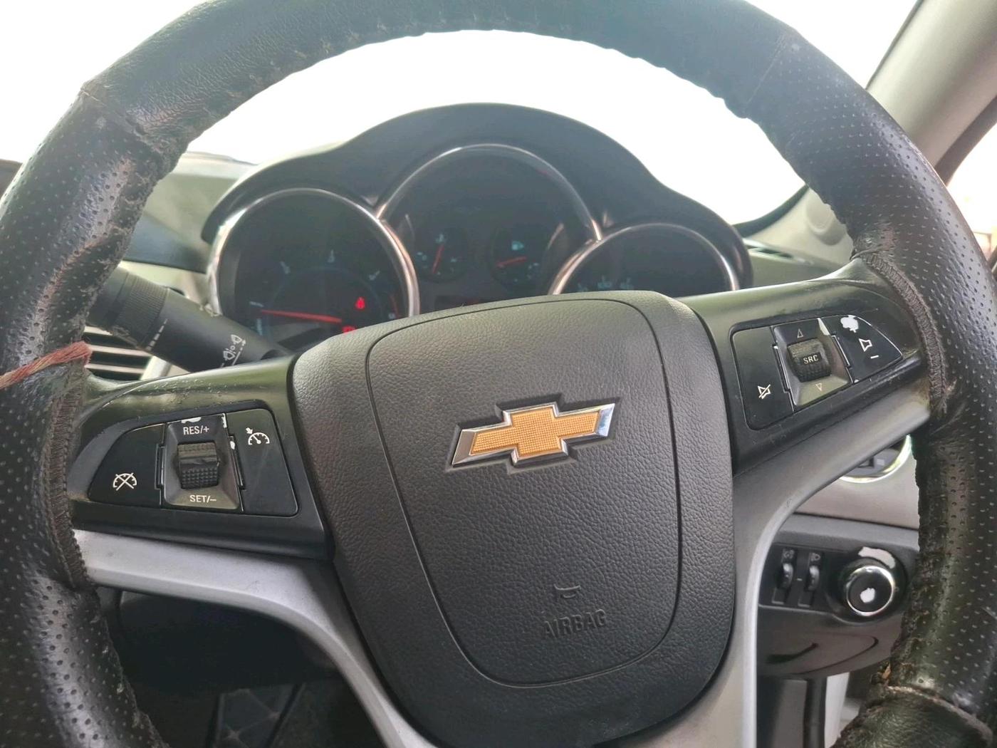 2013 Chevrolet Cruze LTZ AT, Diesel, Automatic, 1,24,232 km, interior