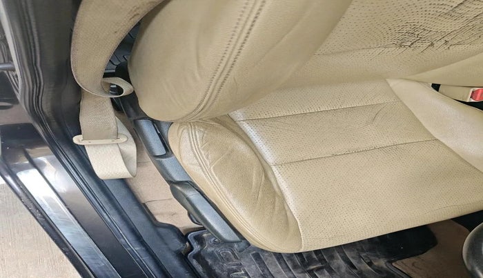 2017 Honda City 1.5L I-VTEC VX, Petrol, Manual, 1,28,423 km, interior