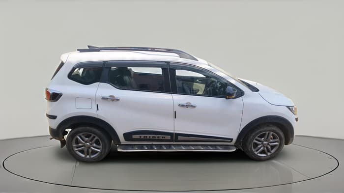 2023 Renault TRIBER RXZ, CNG, Manual, 49,853 km, exterior