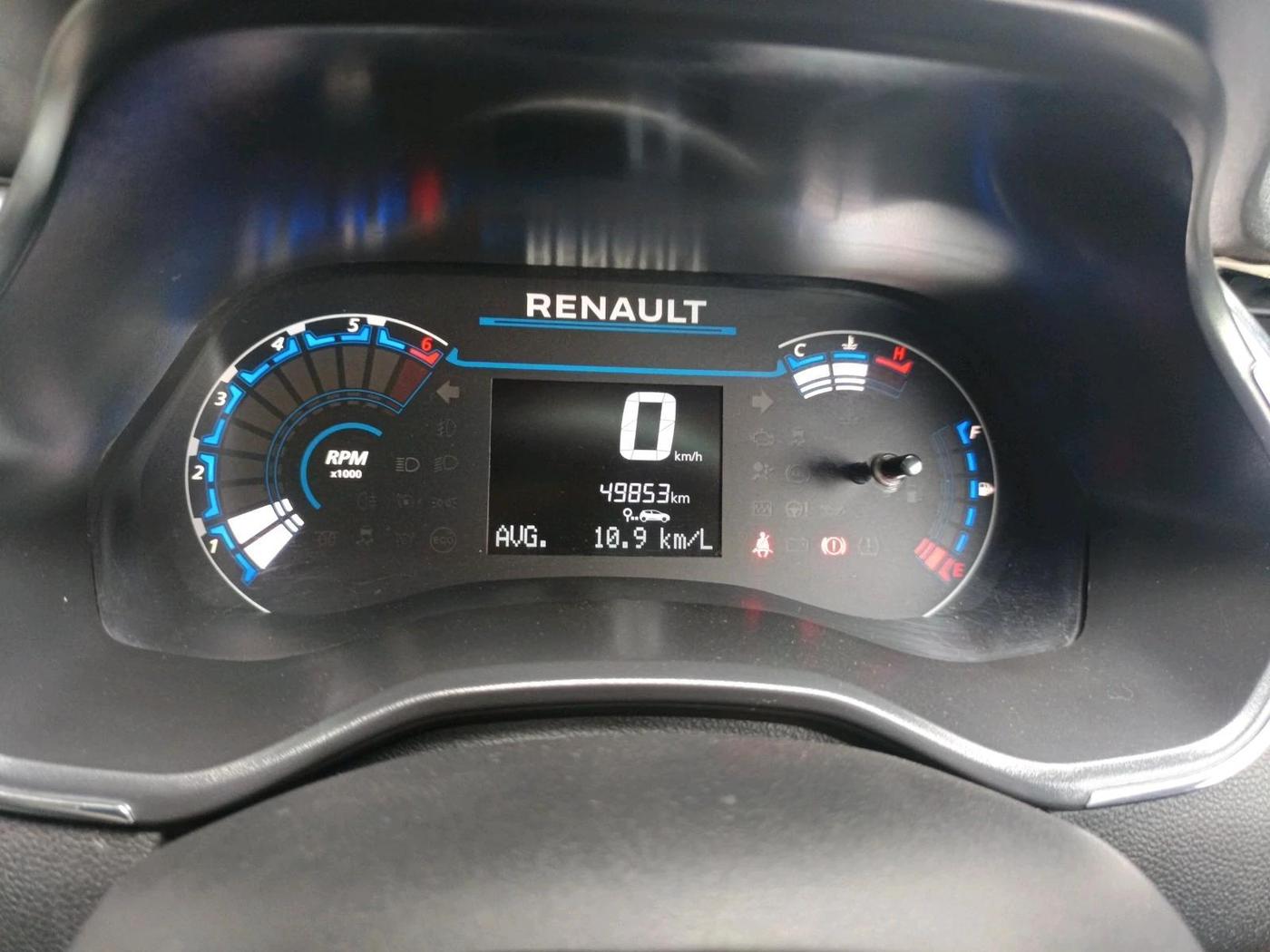 2023 Renault TRIBER RXZ, CNG, Manual, 49,853 km, interior