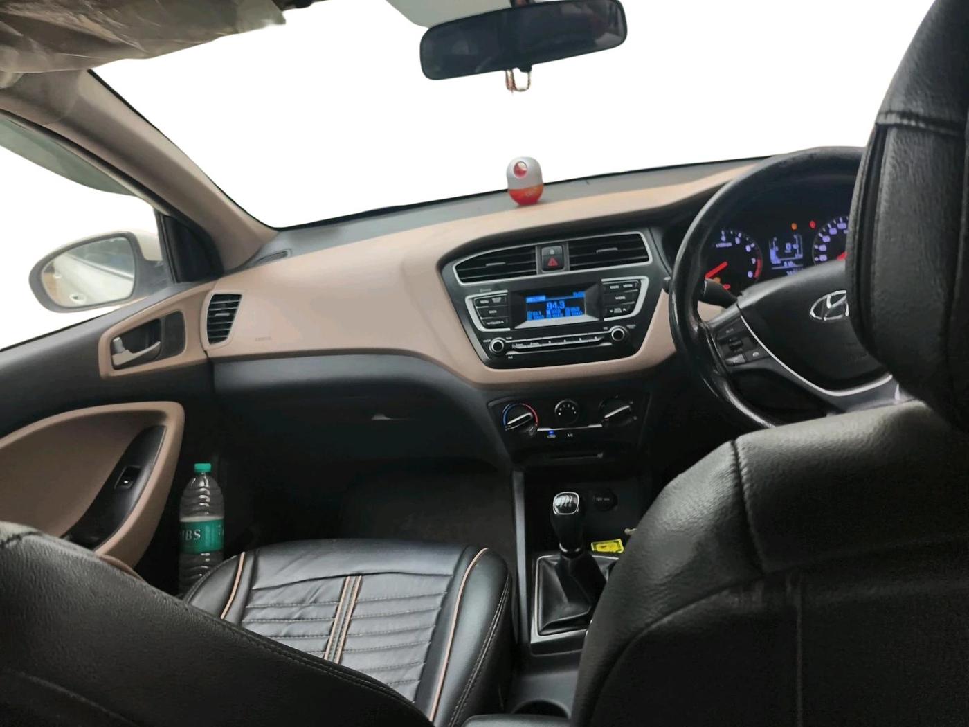 2019 Hyundai Elite i20 MAGNA PLUS 1.2, Petrol, Manual, 72,324 km, interior