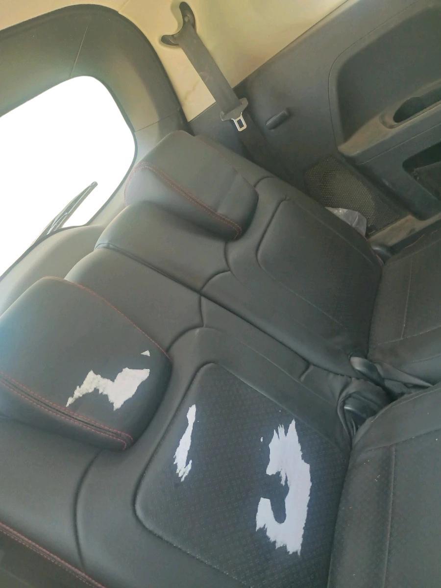 2021 Tata Safari XM, Diesel, Manual, 1,44,456 km, interior