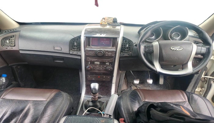 2012 Mahindra XUV500 W8, Diesel, Manual, 1,19,731 km, interior
