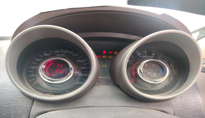 2012 Mahindra XUV500 W8, Diesel, Manual, 1,19,731 km, interior