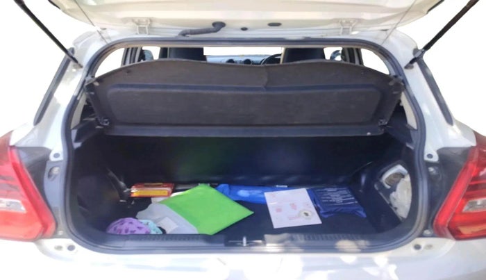 2022 Maruti Swift VXI, Petrol, Manual, 58,204 km, exterior