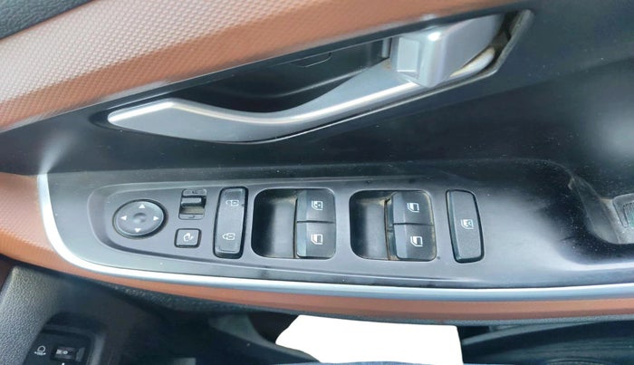 2022 Hyundai ALCAZAR 1.5 PRESTIGE EXE 6S, Diesel, Manual, 1,00,113 km, interior