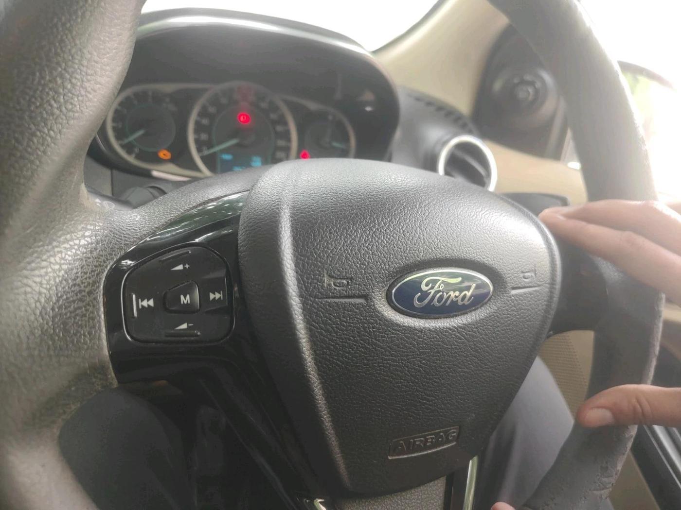 2015 Ford Figo Aspire AMBIENTE 1.5 DIESEL, Diesel, Manual, 2,53,305 km, interior
