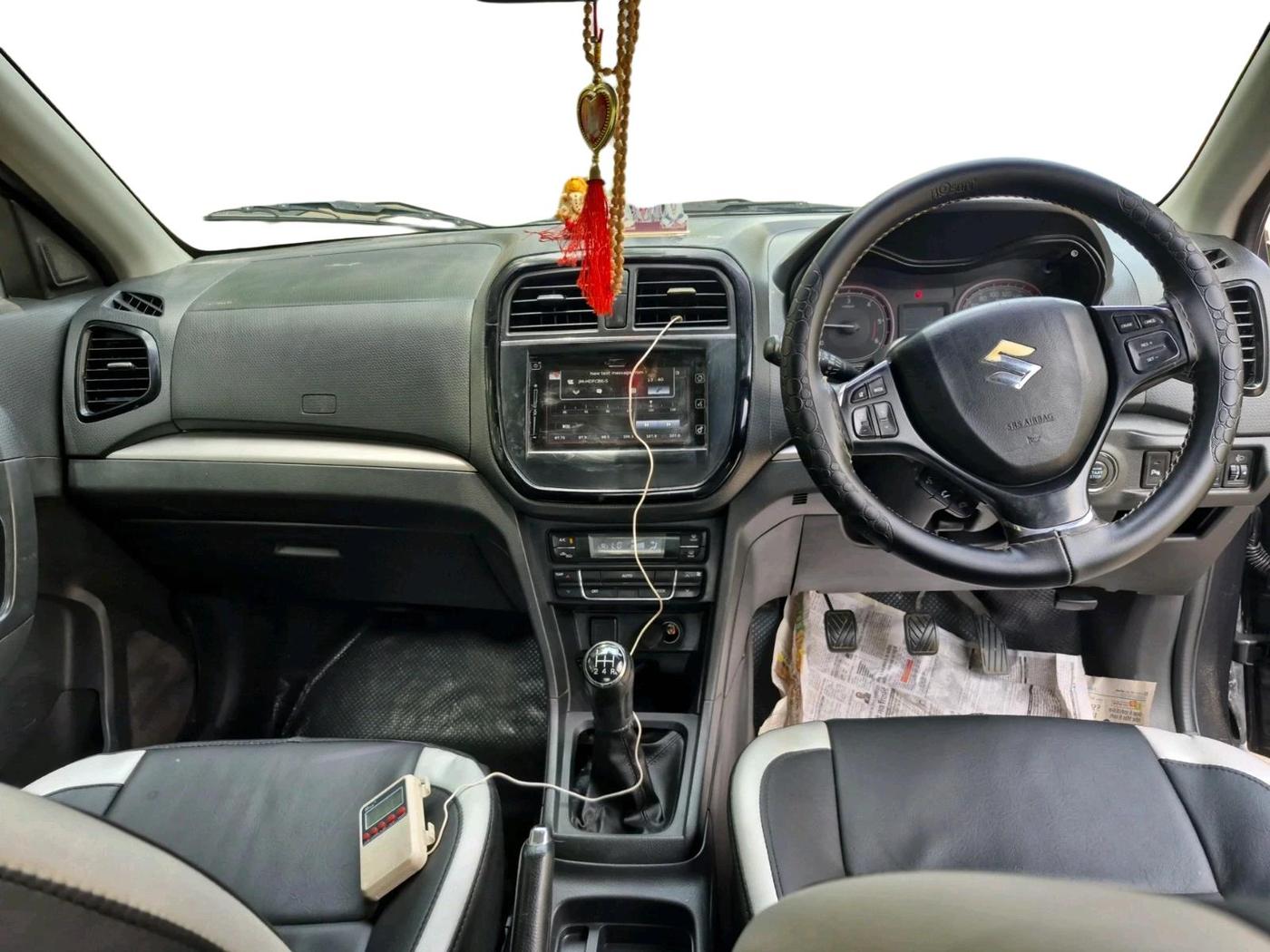 2017 Maruti Vitara Brezza ZDI PLUS, Diesel, Manual, 1,33,175 km, interior