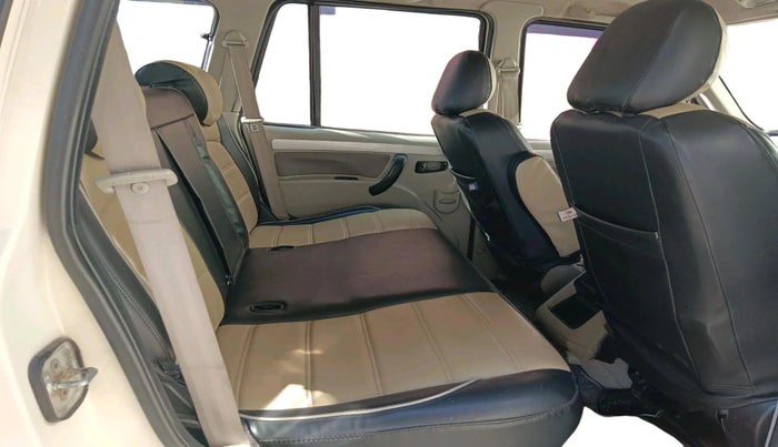 2016 Mahindra Scorpio S10, Diesel, Manual, 2,21,808 km, interior