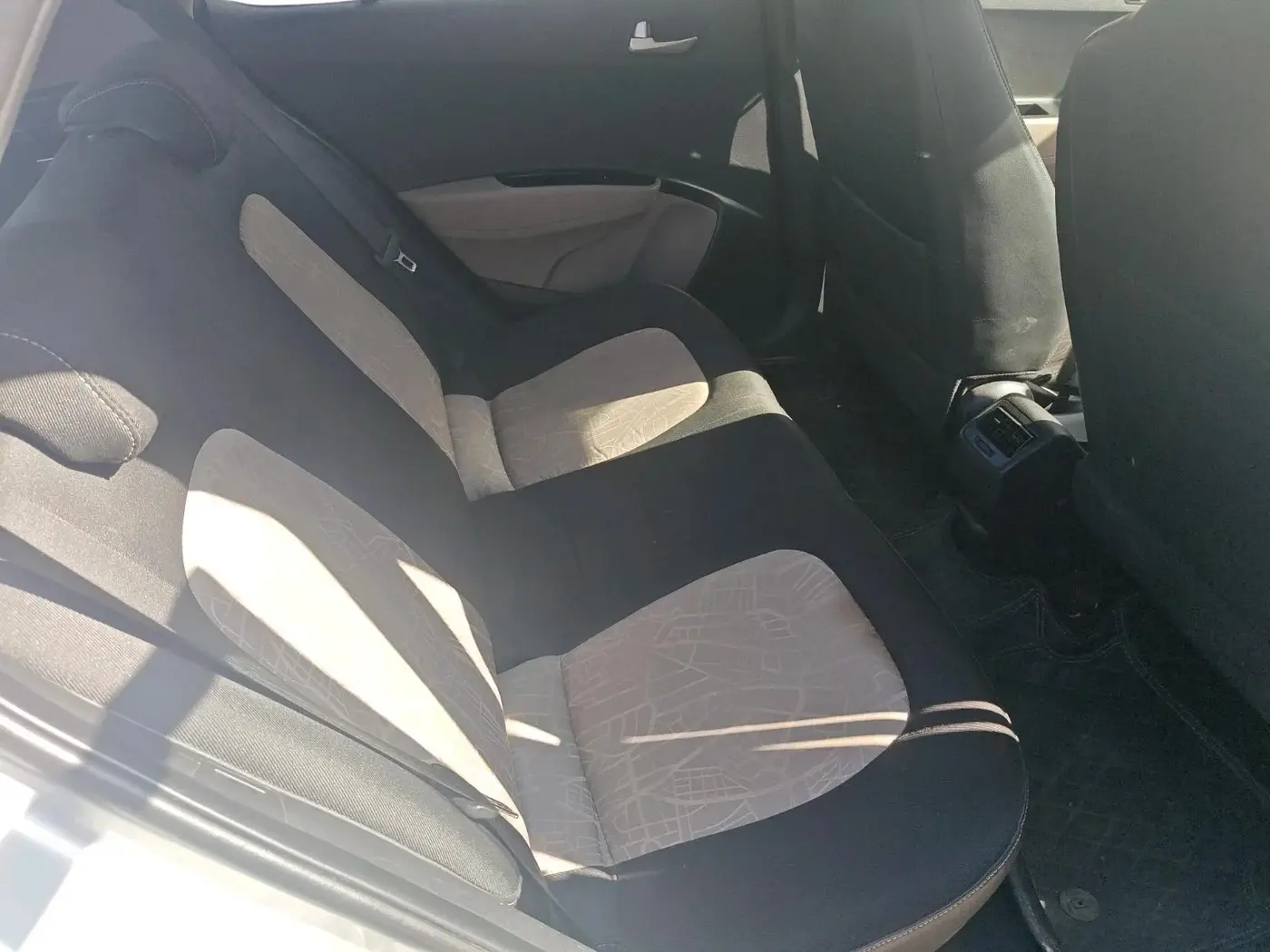2015 Hyundai Grand i10 ASTA 1.2 KAPPA VTVT, Petrol, Manual, 29,179 km, interior