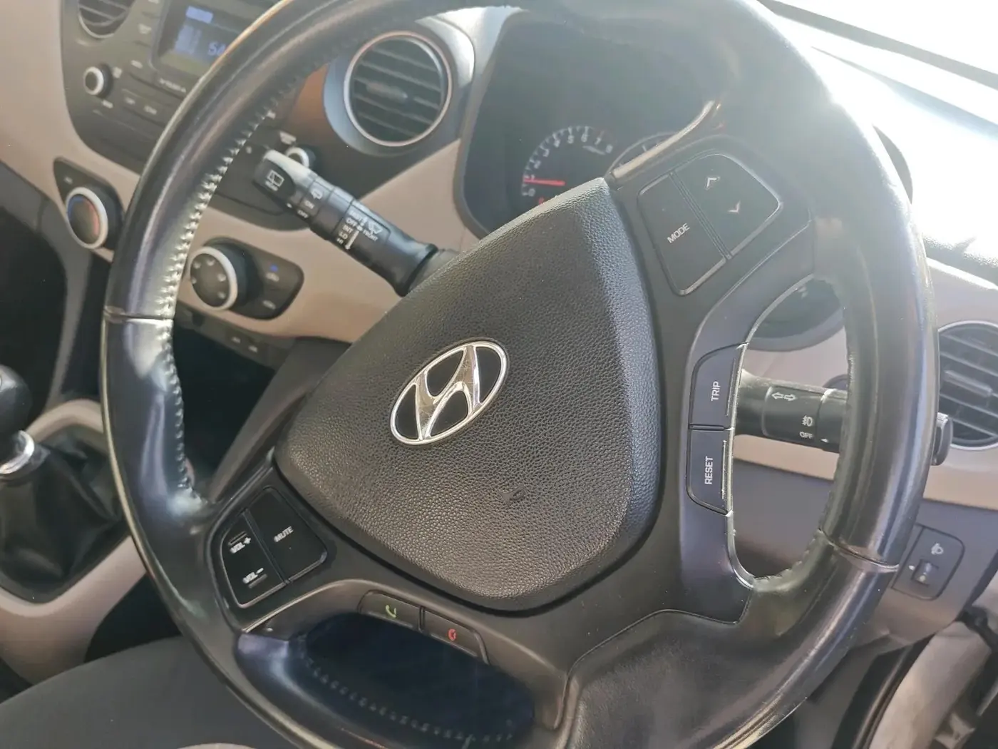 2015 Hyundai Grand i10 ASTA 1.2 KAPPA VTVT, Petrol, Manual, 29,179 km, interior