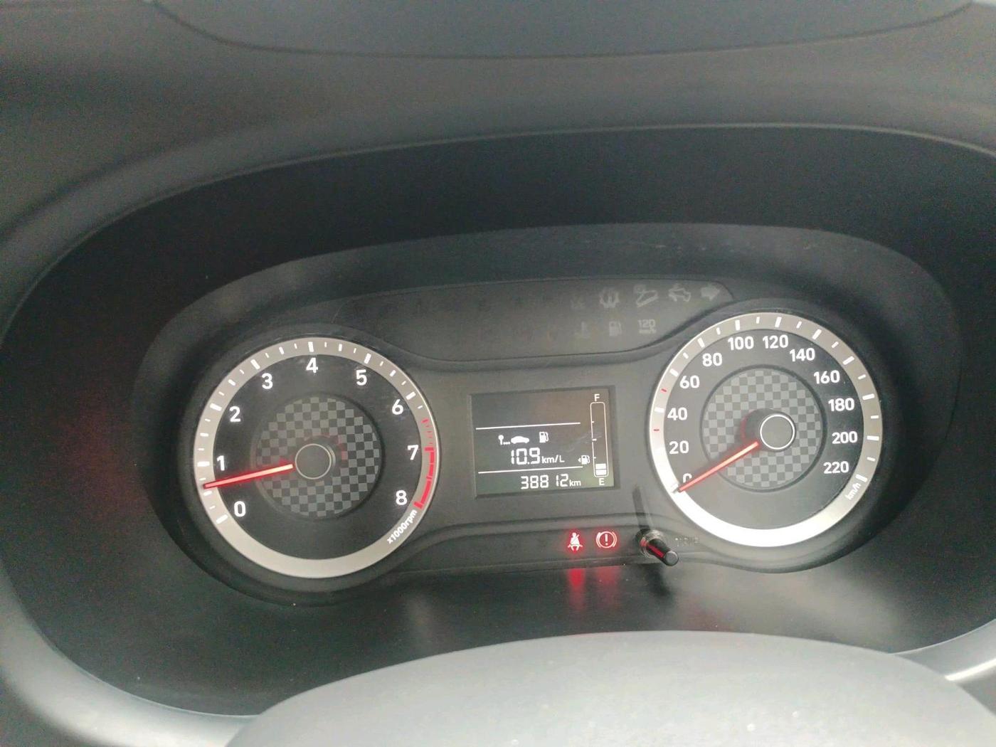 2021 Hyundai GRAND I10 NIOS MAGNA 1.2 KAPPA VTVT, Petrol, Manual, 38,812 km, interior