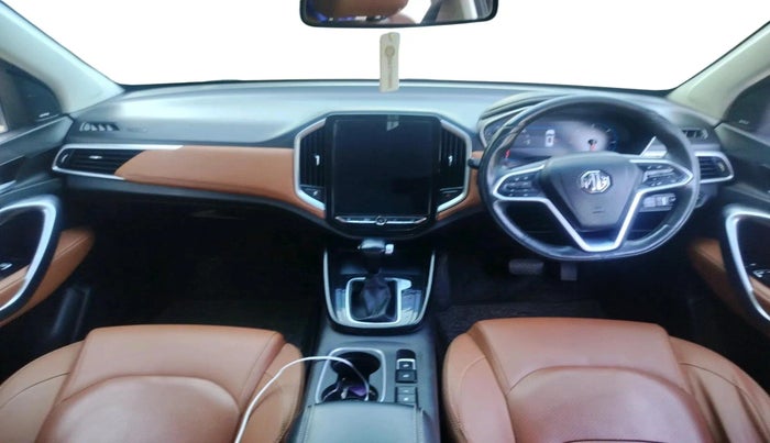 2022 MG HECTOR PLUS SHARP 1.5 PETROL TURBO CVT 6-STR, Petrol, Automatic, 76,369 km, interior