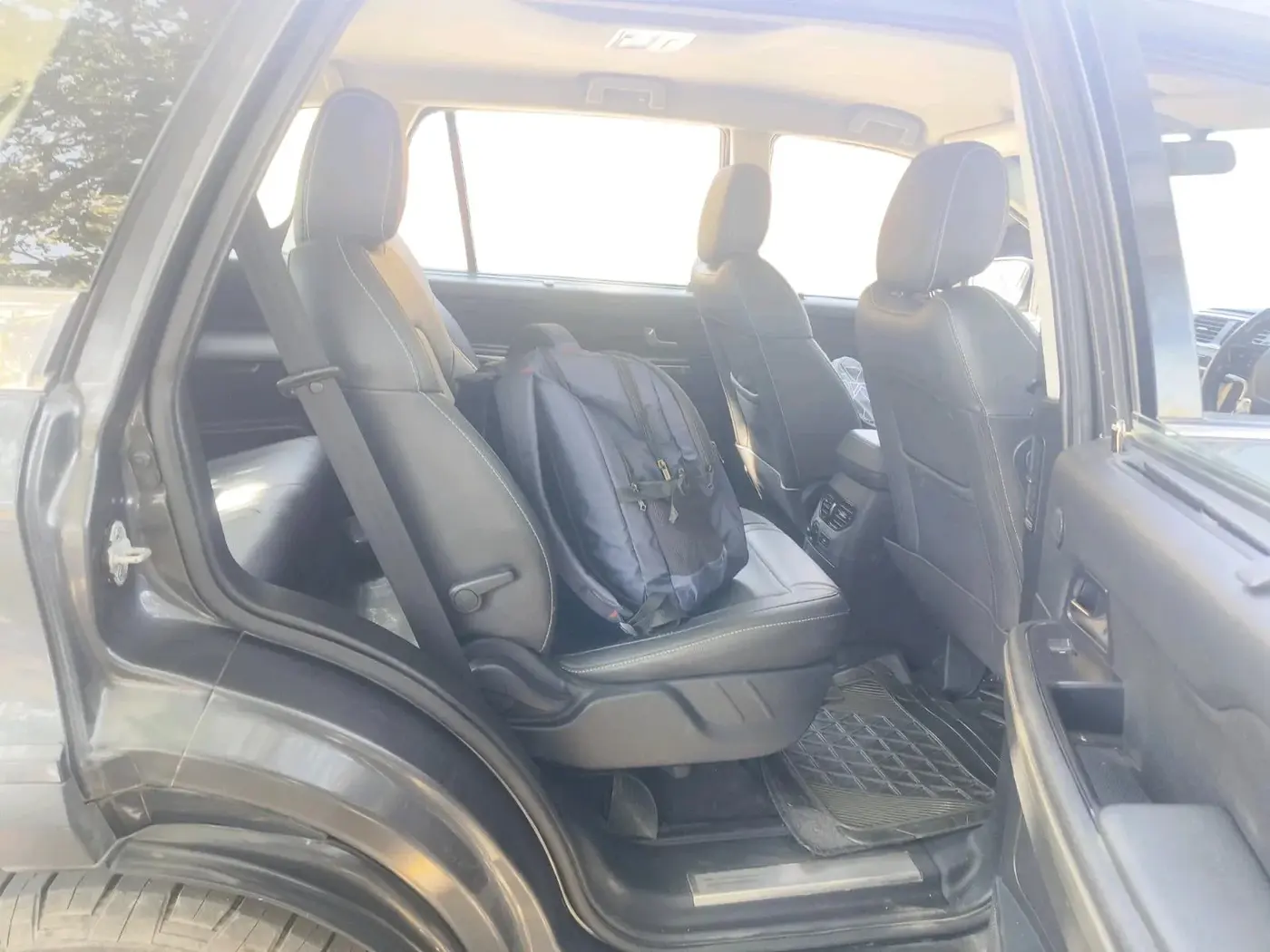 2019 Tata Hexa XTA 4X2 6 STR, Diesel, Automatic, 97,958 km, interior