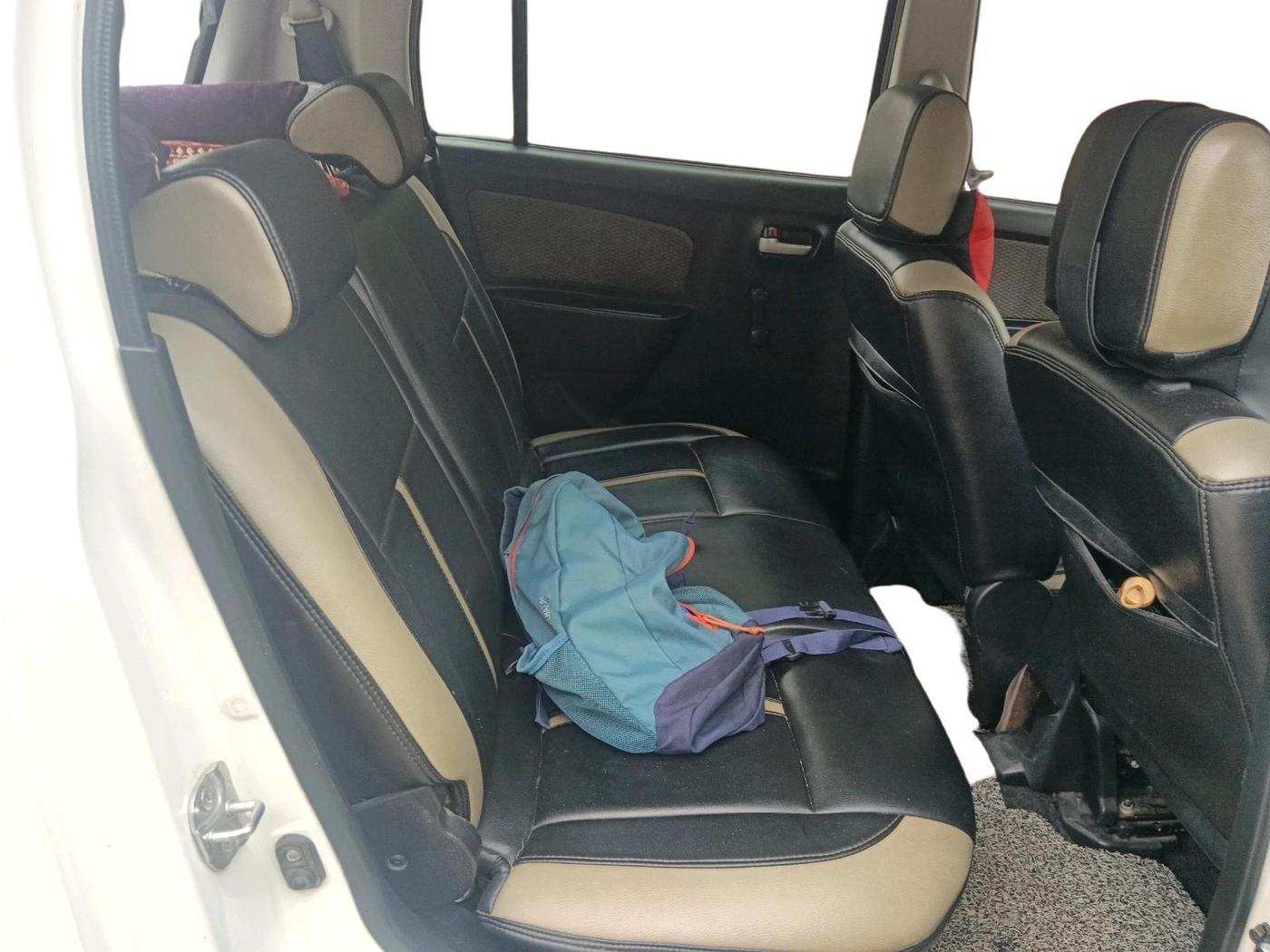 2013 Maruti Wagon R 1.0 LXI, CNG, Manual, 89,293 km, interior