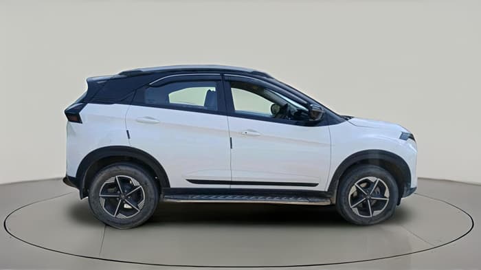 2025 Tata NEXON Creative Plus (PS) 1.2 Petrol Dual Tone, Petrol, Manual, 33,978 km, exterior