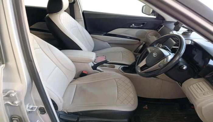 2022 Mahindra XUV300 W8 1.5 DIESEL, Diesel, Manual, 63,731 km, interior