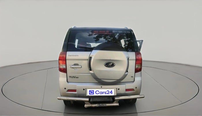 2016 Mahindra TUV300 T8, Diesel, Manual, 85,596 km, exterior