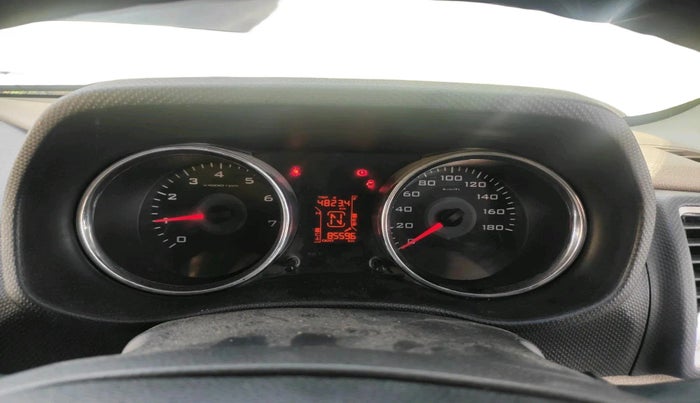 2016 Mahindra TUV300 T8, Diesel, Manual, 85,596 km, interior