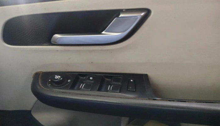 2022 Tata ALTROZ XZ PETROL, Petrol, Manual, 80,894 km, interior