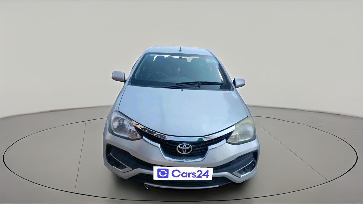 2013 Toyota Etios G, CNG, Manual, 1,30,949 km, exterior