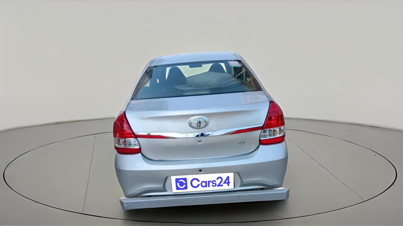 2013 Toyota Etios G, CNG, Manual, 1,30,949 km, exterior