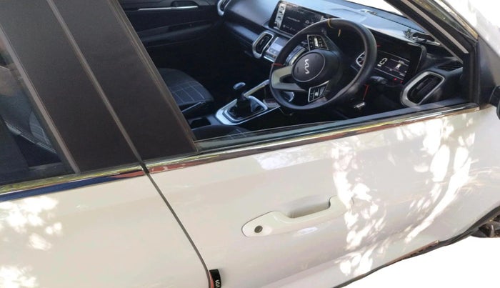 2025 KIA SONET HTK (O) 1.5 Diesel MT, Diesel, Manual, 13,502 km, interior