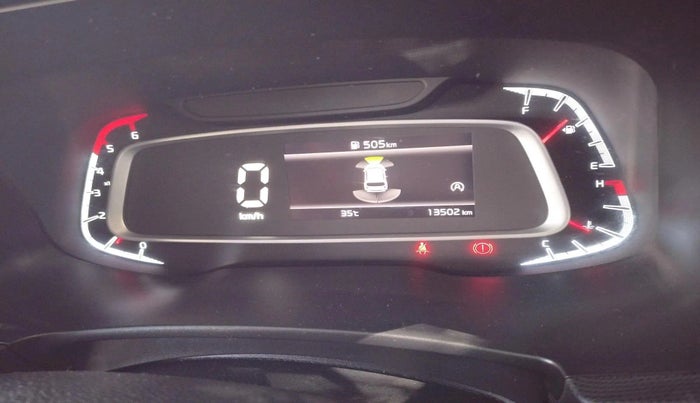 2025 KIA SONET HTK (O) 1.5 Diesel MT, Diesel, Manual, 13,502 km, interior