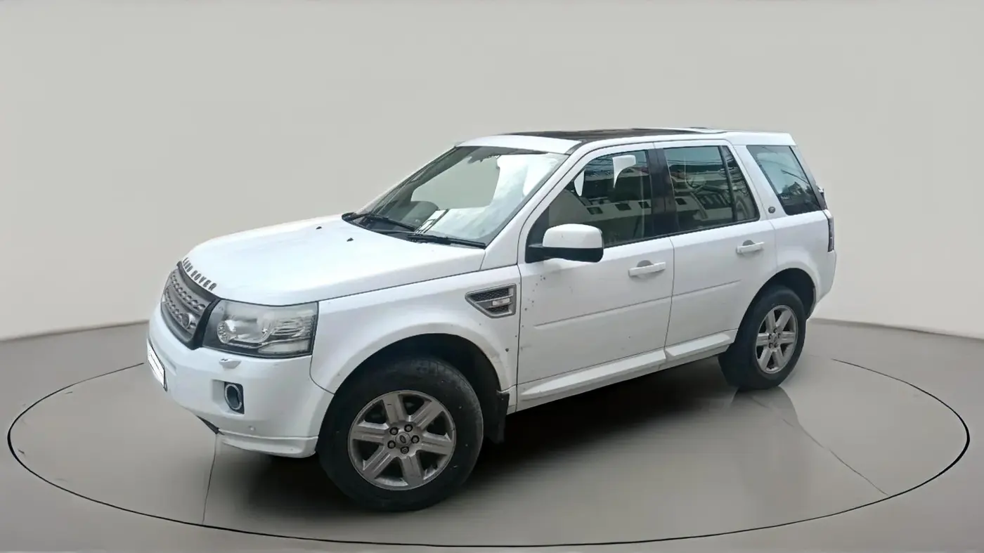 2013 Landrover Freelander 2 TD4 SE, Diesel, Automatic, 1,36,641 km, exterior